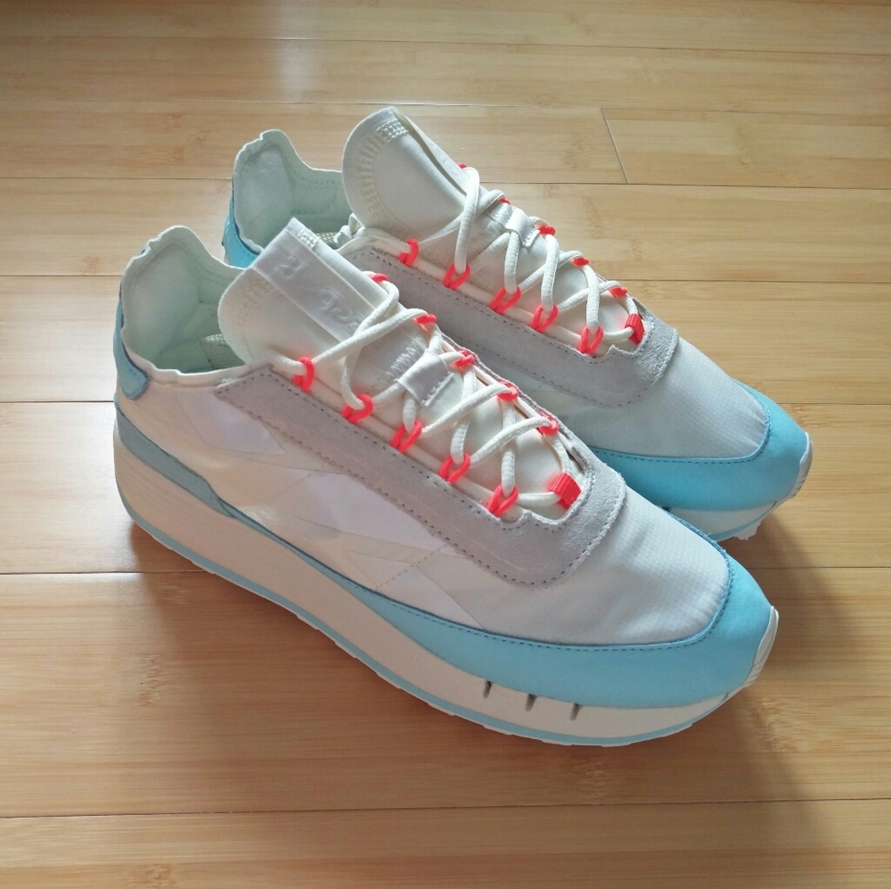 -NEW- Reebok Legacy 83 Sneakers 9